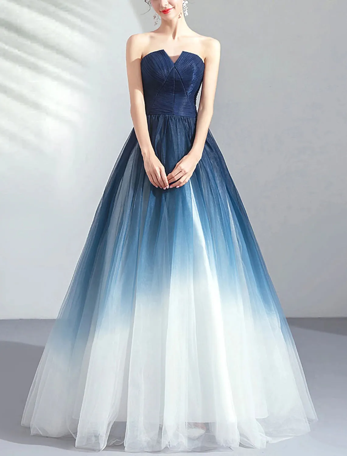 Ball Gown Color Block Prom Formal Evening Dress Strapless Sleeveless Floor Length Tulle with Pleats Ruched