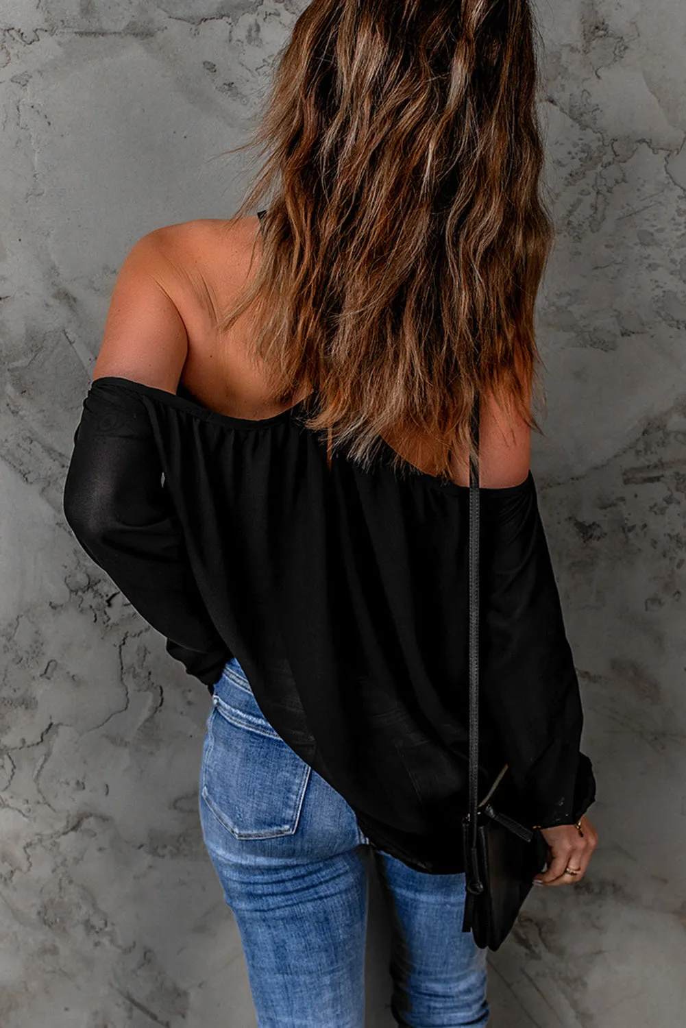 Black Halter Neck Off-shoulder Blouse