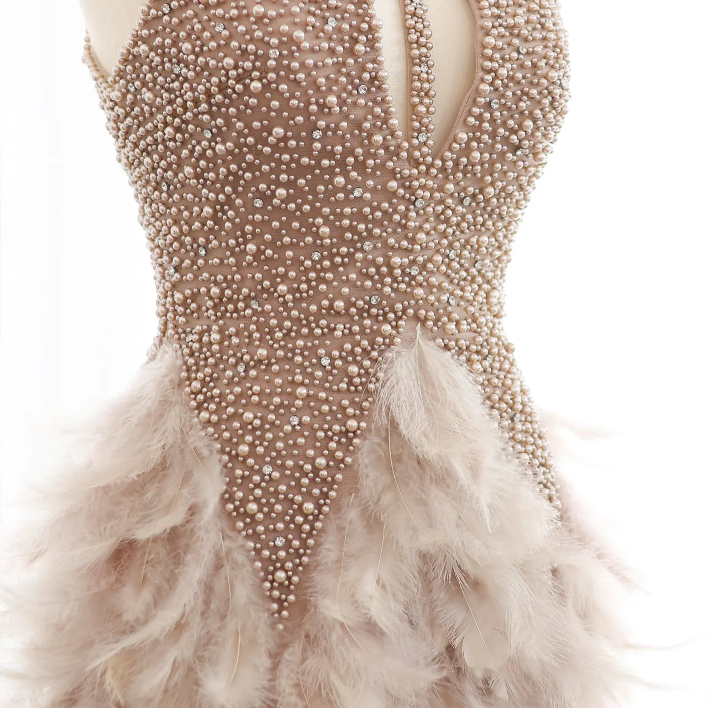 Luxury Feathers Pearls Nude Short Cocktail Party Dress SS149