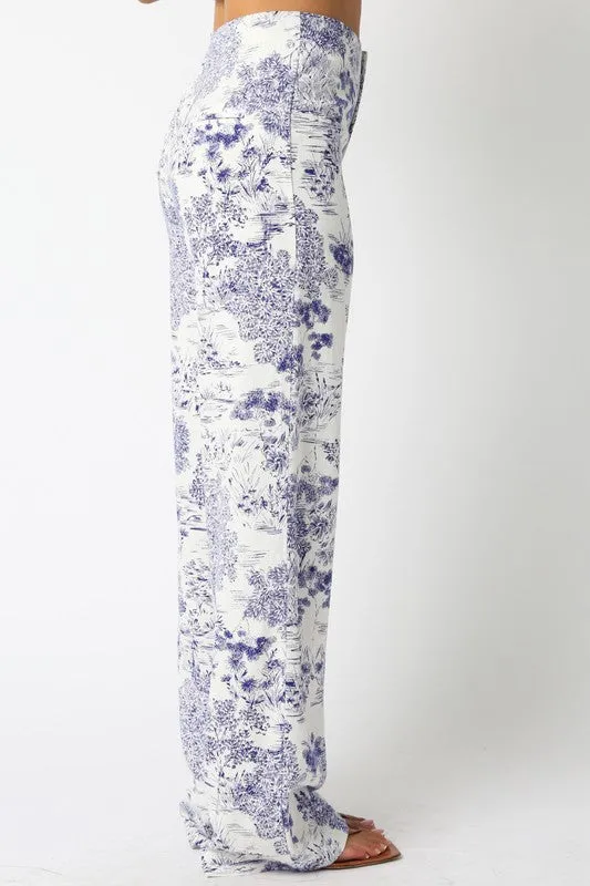 Waitlist 2/20 ♥ Caylee High Waist Abstract Print Wide Leg Pants White